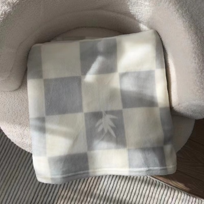 24新品熊猫旅行小憩套装法兰绒毛毯帆布袋挂件带帽颈枕四件套