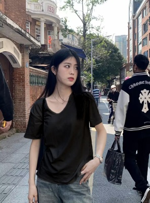 慵懒纯棉正肩白色v领短袖t恤女夏季内搭打底衫宽松显瘦体恤上衣