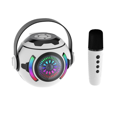 外贸新款小圆球蓝牙音箱无线彩灯柏林之声桌面蓝牙音响