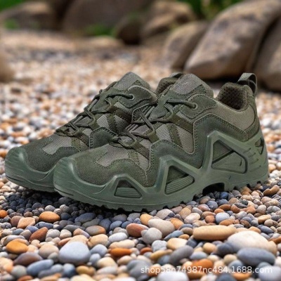 作战靴户外登山鞋旅游低帮防滑耐磨徒步厚底增高爬山鞋沙漠鞋男鞋