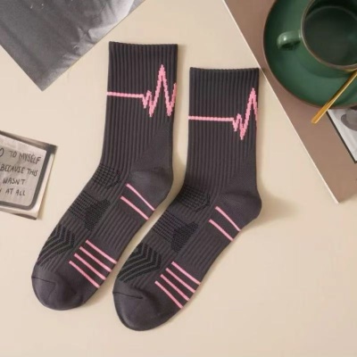 专业运动跑步袜男马拉松户外羽毛球袜女中筒亮色四季时尚心电图袜