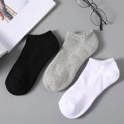 男士运动休闲袜透气毛巾底短袜户外毛圈袜吸汗纯色短筒黑色跑步袜