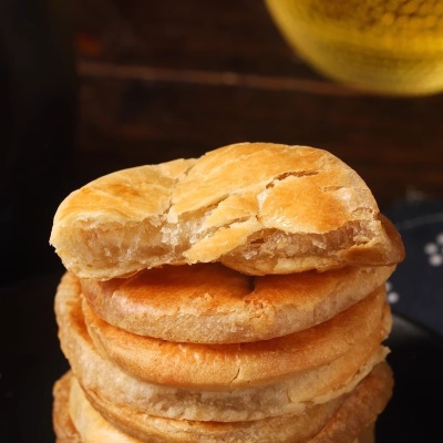 老婆饼整箱正宗健康零食香甜糕点小吃休闲食品夜宵充饥