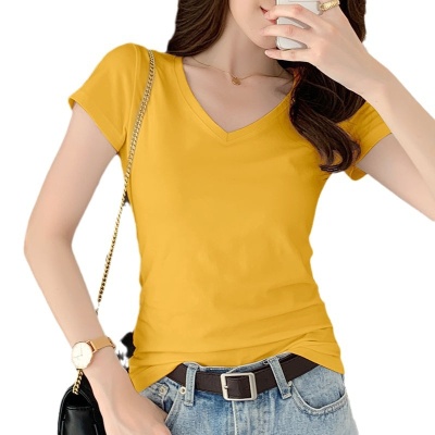 批发修身短袖t恤女v领黑色上衣女鸡心领夏季2024年新款设计感夏装
