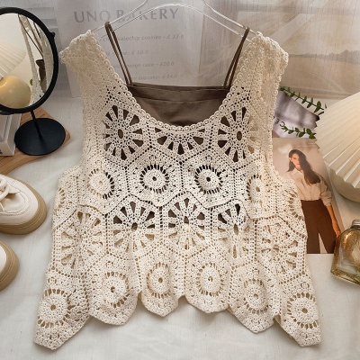 镂空钩花设计感吊带背心U领女夏季外搭宽松显瘦短款小众上衣