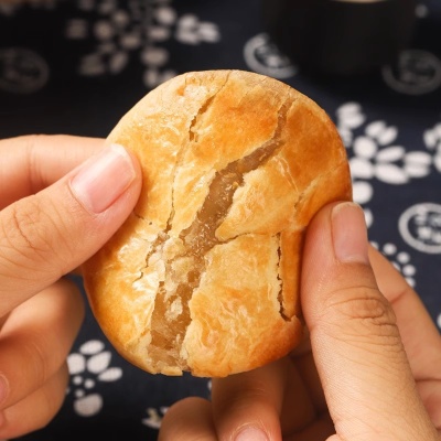 老婆饼整箱正宗健康零食香甜糕点小吃休闲食品夜宵充饥