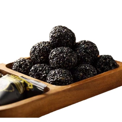 疆心域黑芝麻丸营养健康黑芝麻独立包装无添蔗糖黑芝麻丸孕妇零食