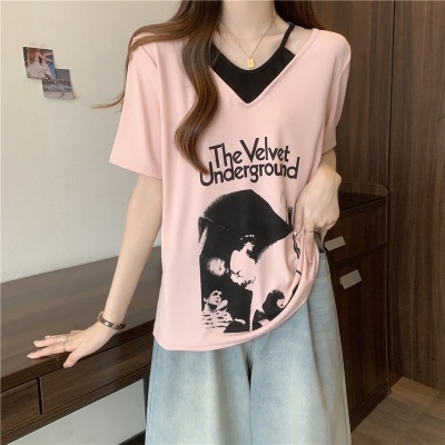 大码女装夏季新款短袖t恤女时尚洋气胖mm宽松显瘦设计感小众上衣