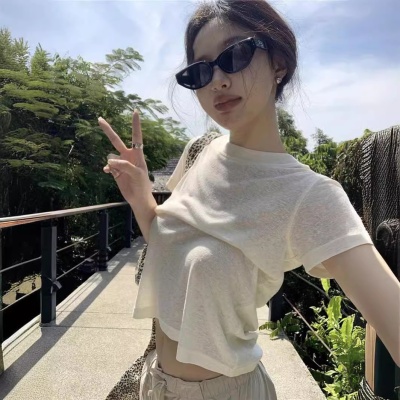 白色简约圆领短袖T恤女夏季2024新款修身显瘦基础打底衫气质上衣