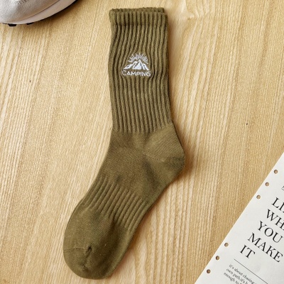 春秋复古港风ins潮韩版运动中筒男女袜露营雪山个性百搭黑白长袜