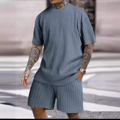 2024亚马逊爆款男款运动套装纯色圆领套头竖纹T恤短裤两件套套装