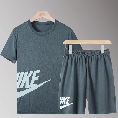 2023男士短袖t恤夏季潮流宽松大码休闲冰丝运动套装跑步健身衣服